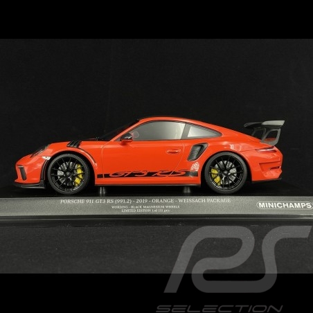 Porsche 911 Type 991.2 GT3 RS 2019 Lava Orange Weissach Package 1/18 Minichamps 153068226