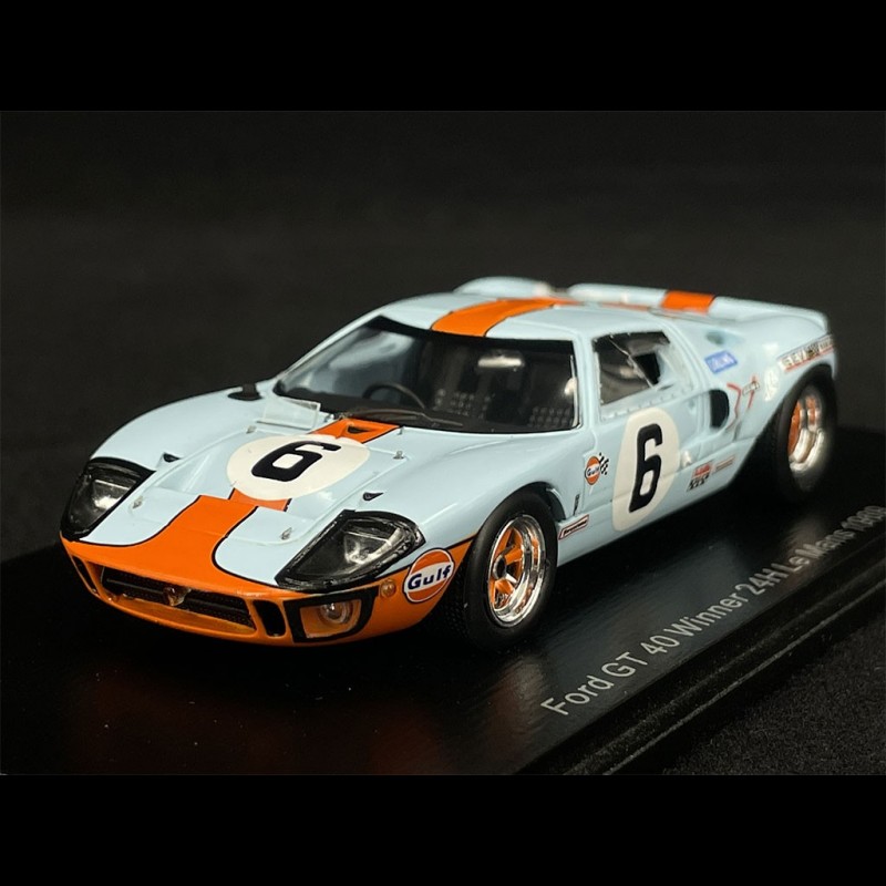 Ford GT 40 N°6 Winner 24H Le Mans 1969 1/43 Spark 43LM69