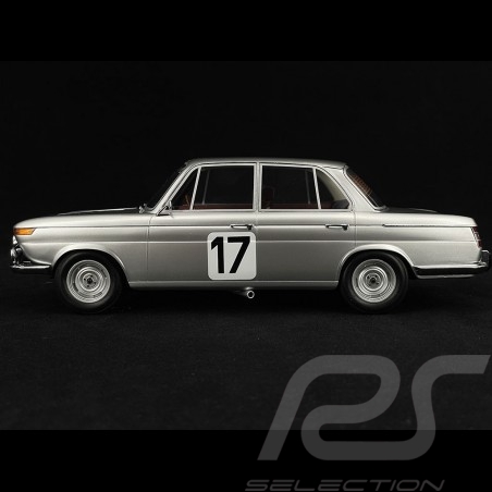BMW 2000 Ti N° 17 Ganador...