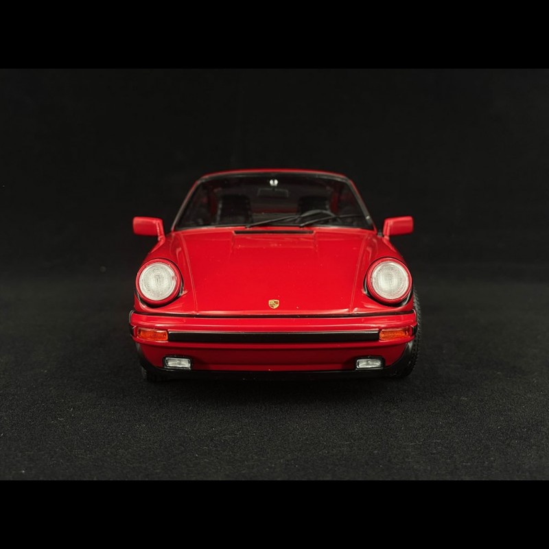 Porsche 911 Carrera 3.2 Type 930 1977 Peru Red 1/18 Solido S1802604