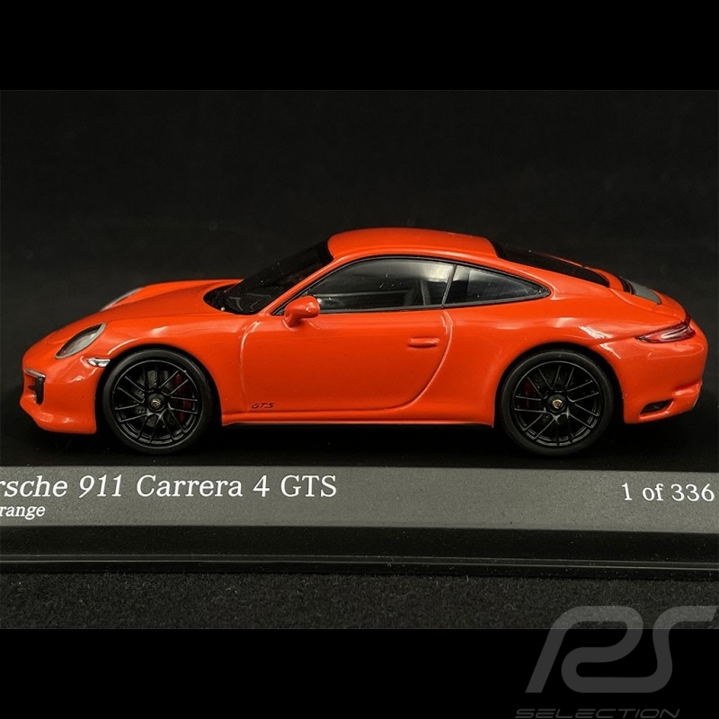 Porsche 911 Carrera 4 GTS phase II Type 991 2017 orange fusion 1/43 Minichamps 410067321