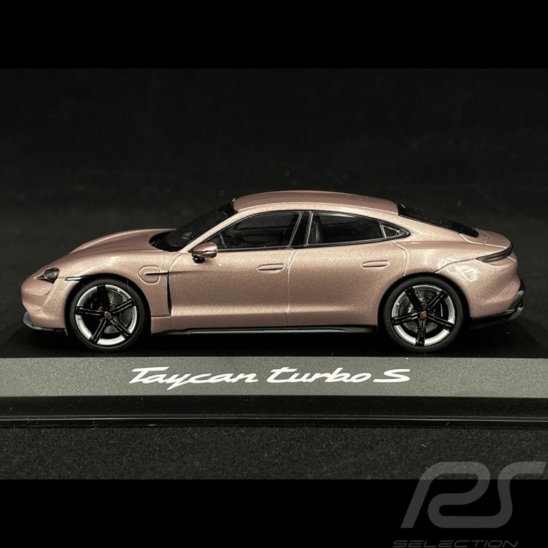 Porsche Taycan Turbo S 2020 Frozenberry Metallic 1/43 Minichamps WAP0207890NTTS