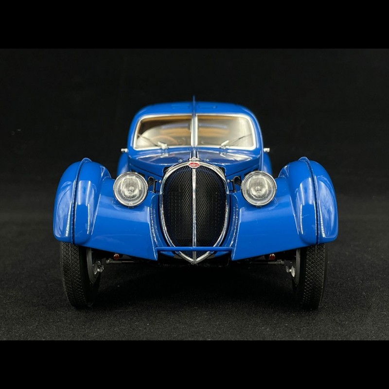 Bugatti 57SC 1938 Atlantic Blue 1/18 AutoArt 70943