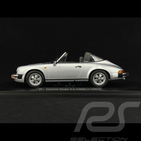 Porsche 911 Carrera 3.2...