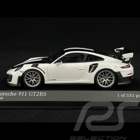 Porsche 911 GT2 RS Weissach Package Type 991 2018 Blanc 1/43 Minichamps 413067278