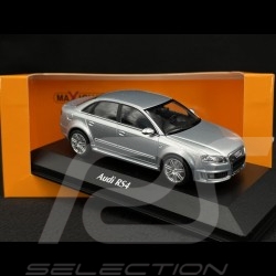 Audi RS4 2004 Silver Metallic 1/43 Minichamps 940014601