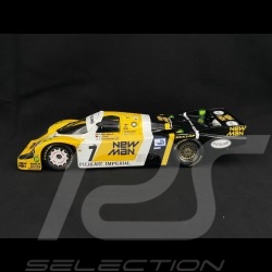Porsche 956 LH n°7 Vainqueur 24h Le Mans 1984 1/12 CMR CMR12022