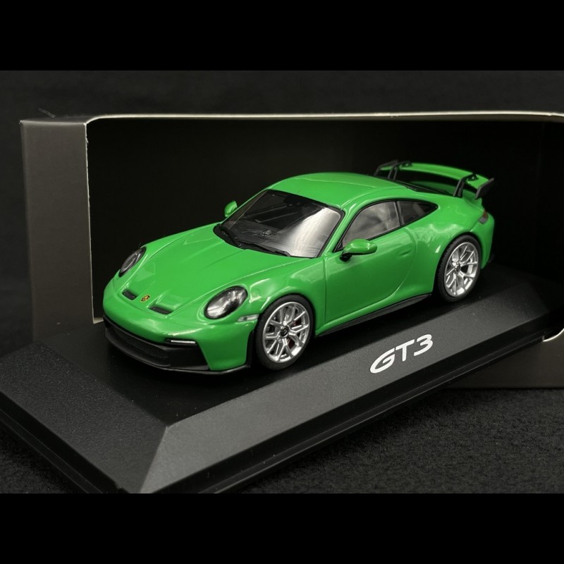 Porsche 911 GT3 Type 992 2021 Python Green 1/43 Minichamps WAP0201500NGT3