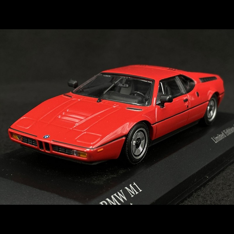 BMW M1 1980 Henna Red 1/43 Minichamps 943025023