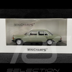 Mercedes-Benz 230E W123 Limousine 1982 Reed Green 1/43 Minichamps 943032204