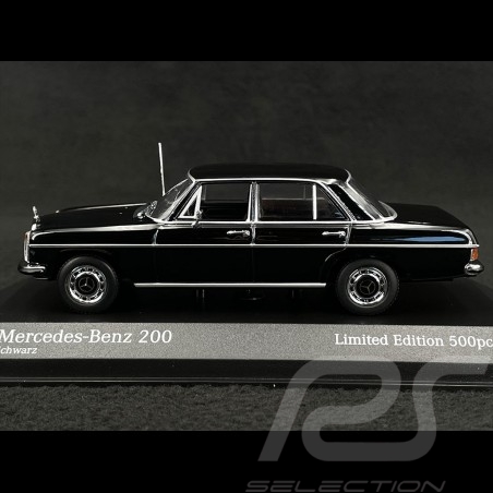 Mercedes-Benz 200/8 W115 1968 Noir 1/43 Minichamps 943034004