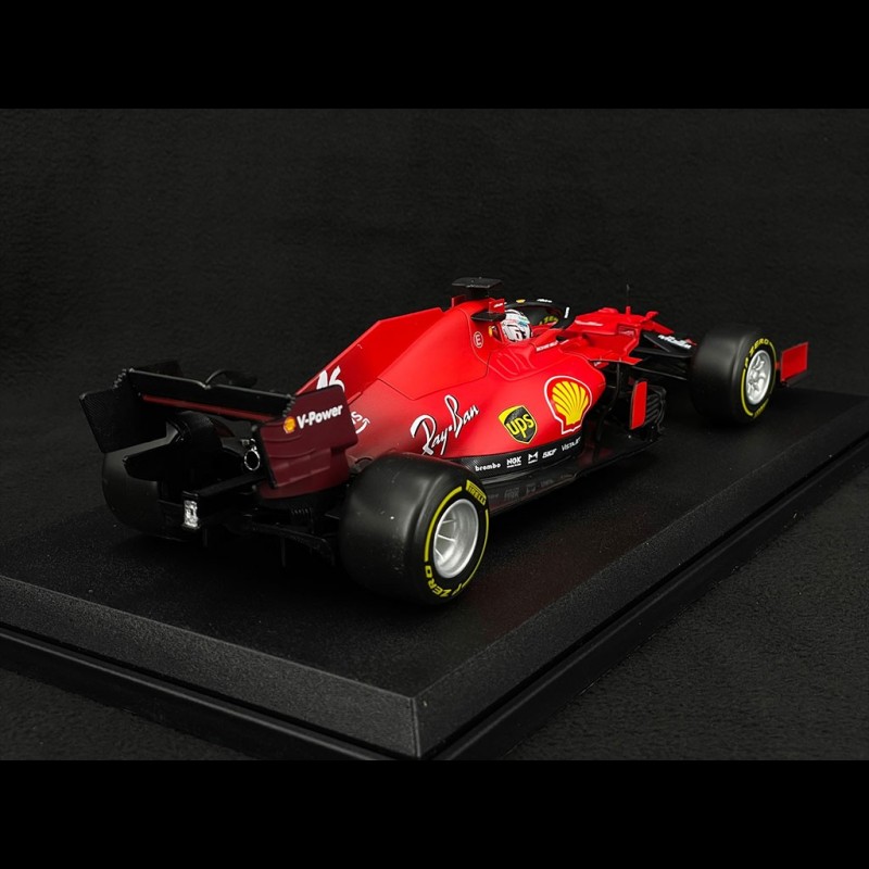 Charles Leclerc Ferrari SF21 F1 2021 n°16 with driver 1/18 Bburago