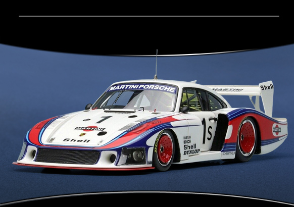 New Porsche 1 : 43 & 1 : 18